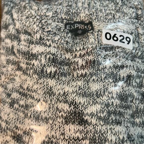 Express Gray Marl Crewneck Hi Low Sweater | Women’s Size XS Petite - Picture 5 of 5